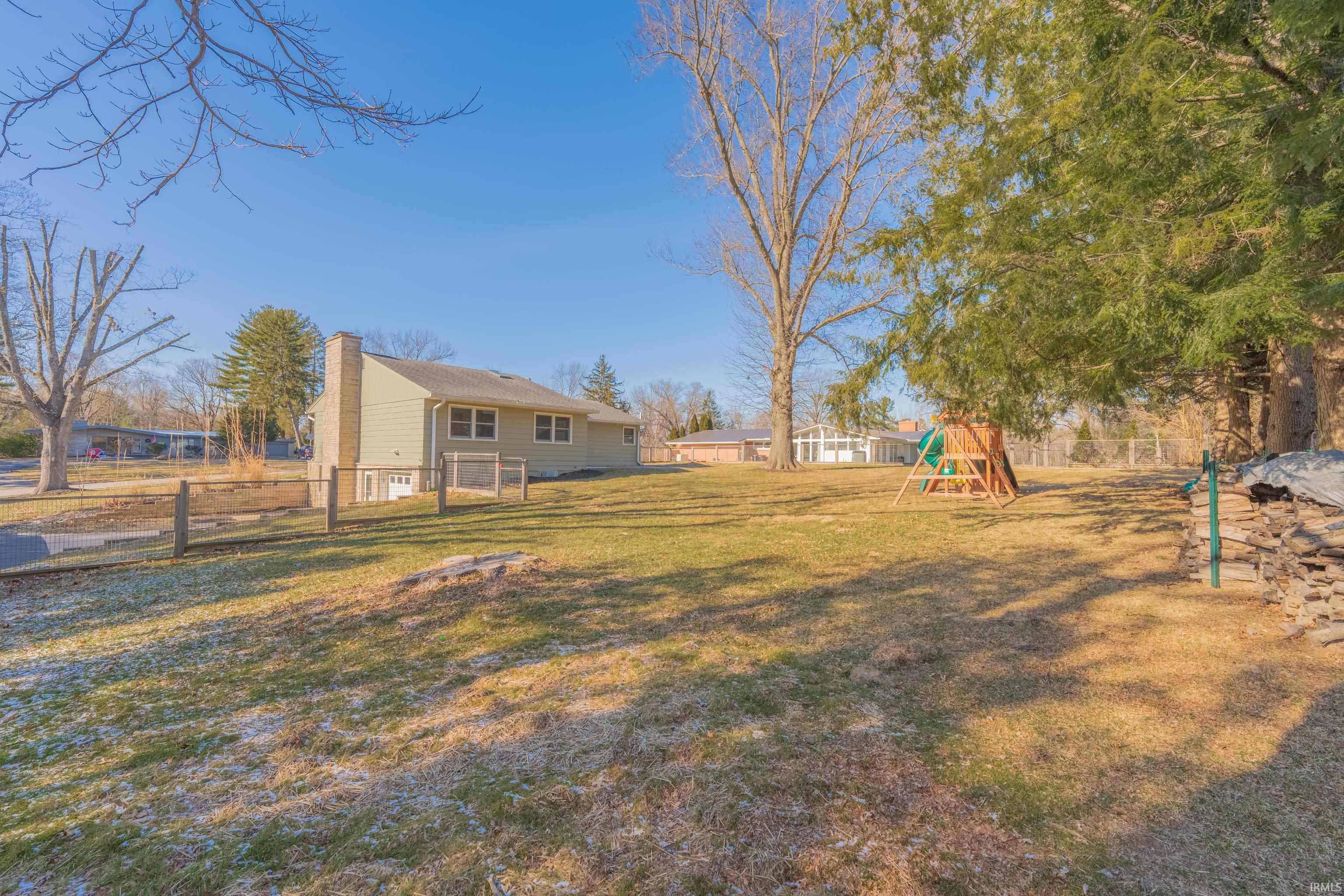 721 South Pleasant Ridge Road Bloomington, IN 47401 - Photo 33 of 36