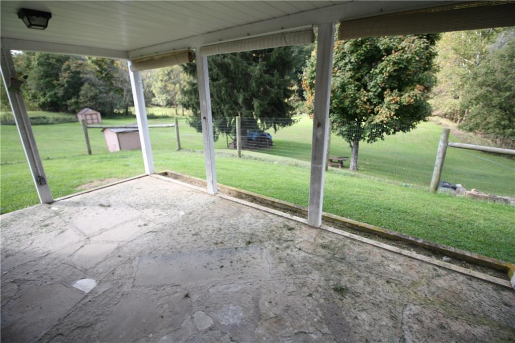 209 Ww Railroad Road Sycamore, PA 15364 - Photo 13 of 18
