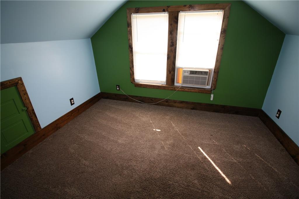 209 Ww Railroad Road Sycamore, PA 15364 - Photo 8 of 18