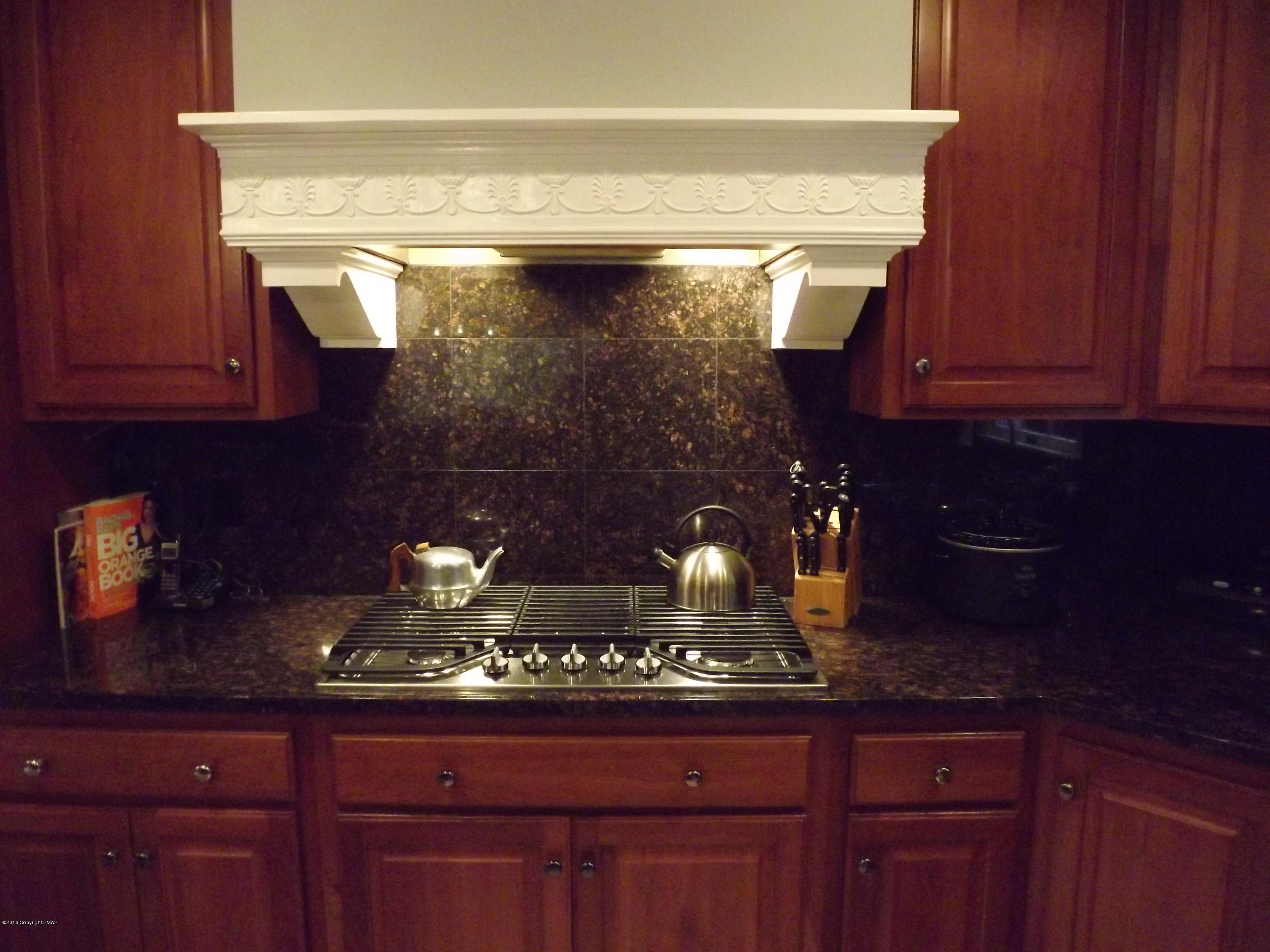 123 Balson Road Stroudsburg, PA 18360 - Photo 8 of 40 New Stove