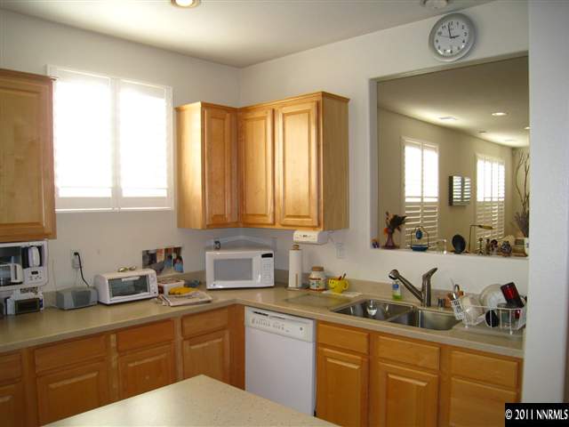 1721 Burwood Circle Reno, NV 89521 - Photo 4 of 10 Photo 4