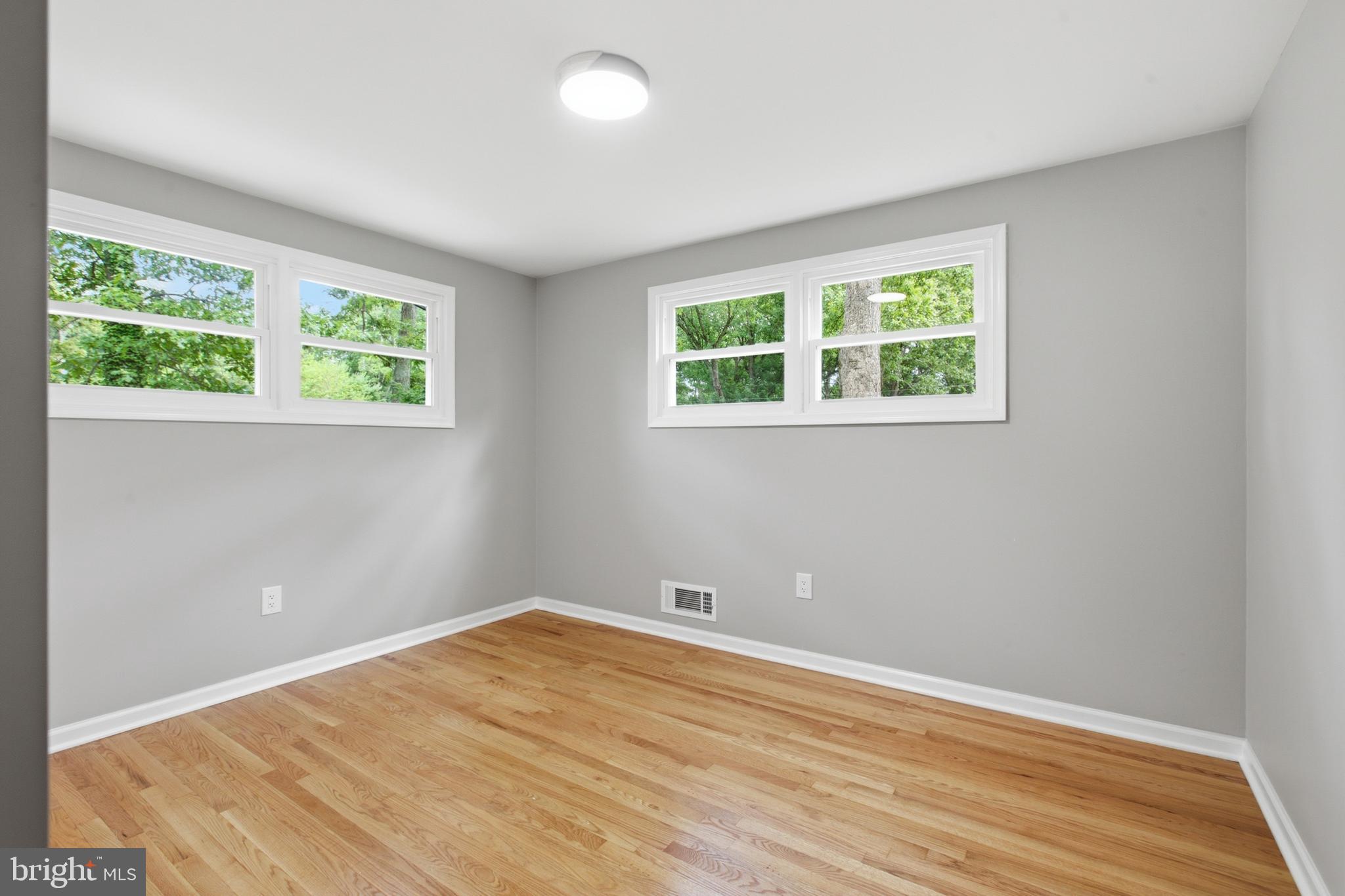 896 Forest Lane Hanover, MD 21076 - Photo 31 of 47
