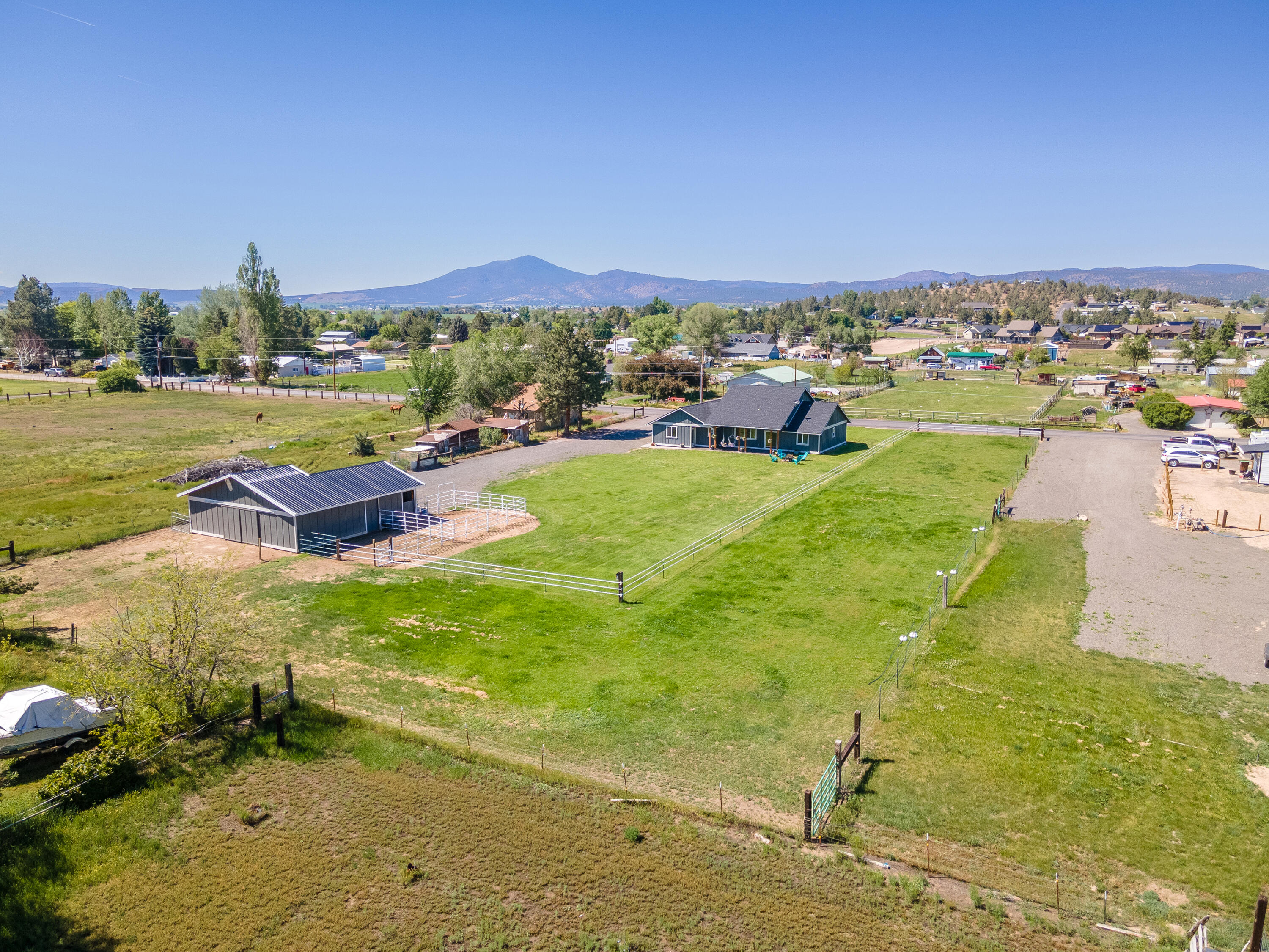 402 Apollo Road Prineville, OR 97754 - Photo 47 of 67 402NWApollo-Drone-11