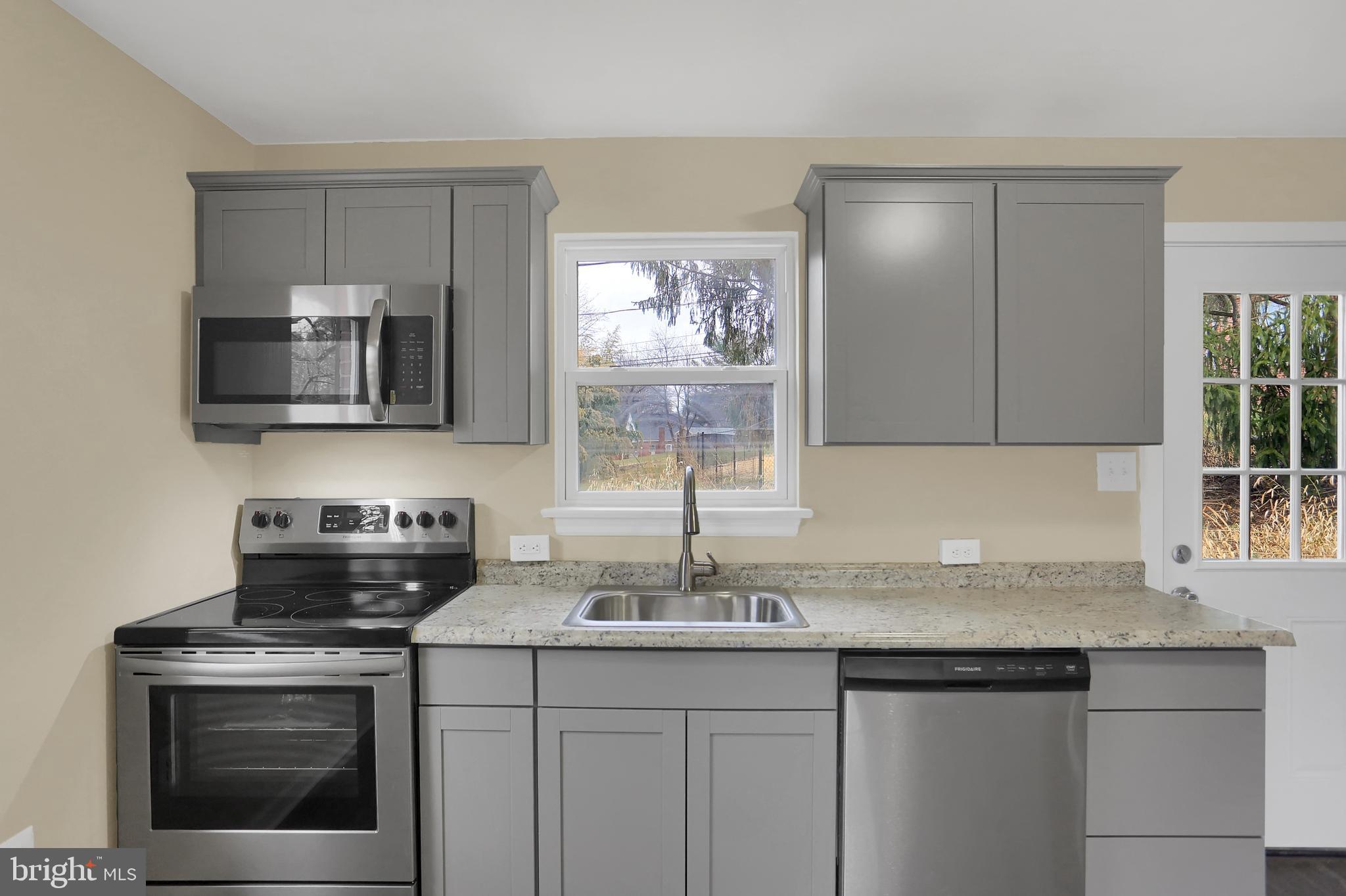 420 Luther Road Harrisburg, PA 17111 - Photo 12 of 28 Gallery Image 12