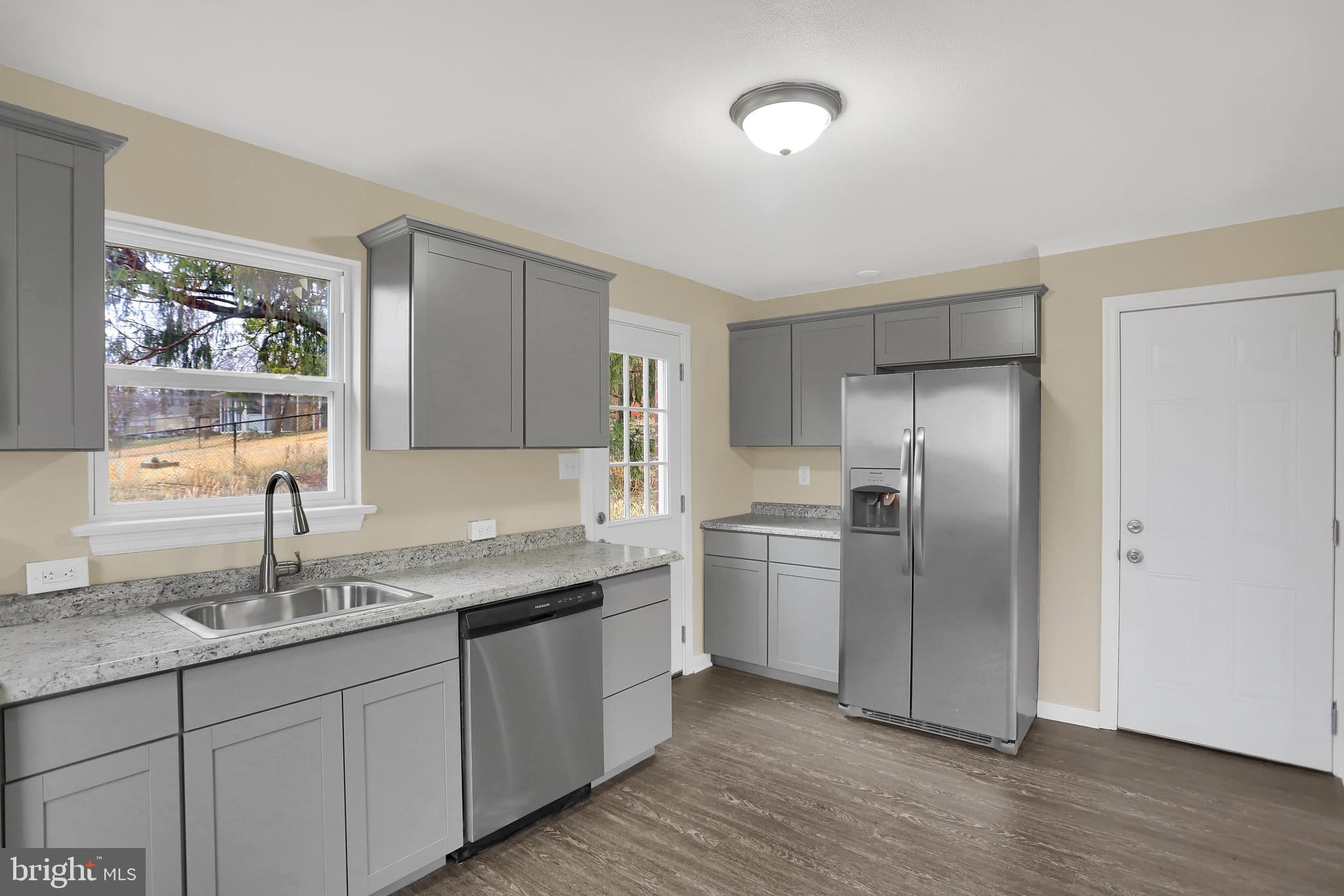 420 Luther Road Harrisburg, PA 17111 - Photo 10 of 28 Gallery Image 10