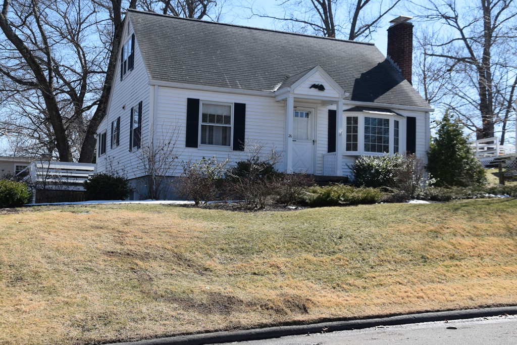 26 Manor Road Shrewsbury, MA 01545 - Photo 1 of 14 Gallery Image 1