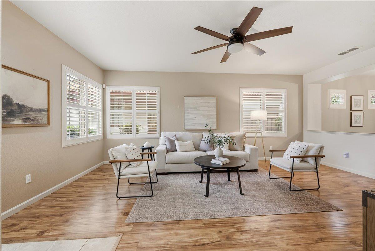 286 Lariat Loop Lincoln, CA 95648 - Photo 5 of 37 a living room with furniture and a large window