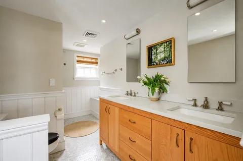 $1,499,000 | 182 South Street, Hingham, MA 02043