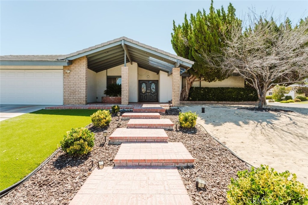 43724 Secure Place Lancaster, CA 93536 - Photo 4 of 65