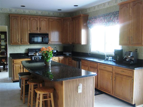 20 Iron Hollow Road Sharon, MA 02067 - Photo 5 of 18 Gallery Image 5