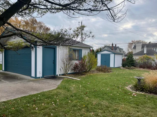 $275,000 | 23700 Joy Street, St. Clair Shores, MI 48082