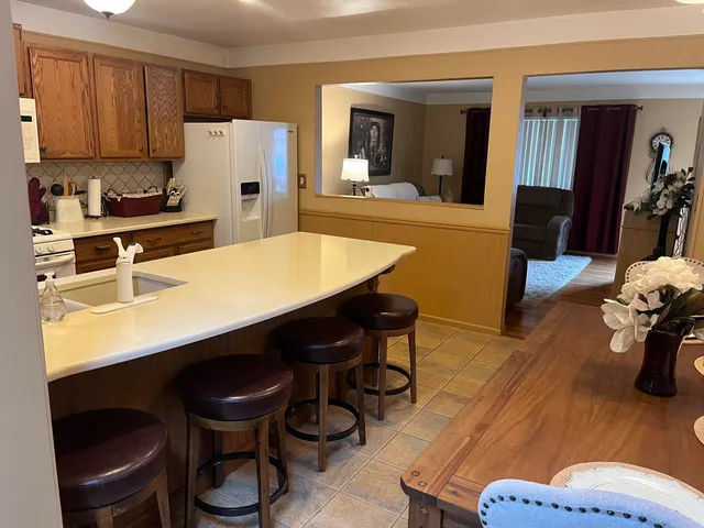 $275,000 | 23700 Joy Street, St. Clair Shores, MI 48082