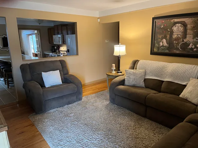 $275,000 | 23700 Joy Street, St. Clair Shores, MI 48082