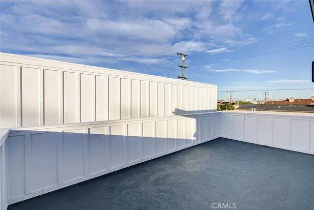 $1,950,000 | 2009 Blossom Lane, Redondo Beach, CA 90278