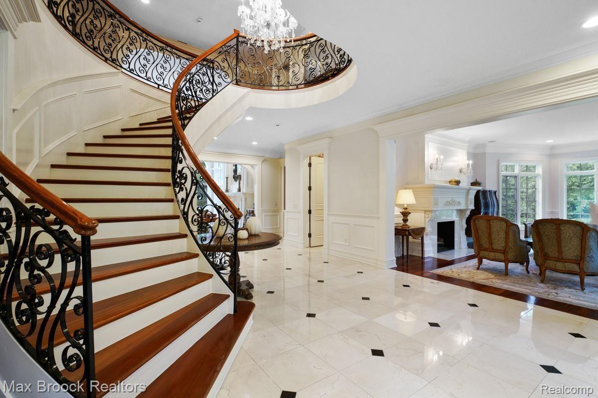 372 Barden Road Bloomfield Hills, MI 48304 - Photo 22 of 52 DSC07572.jpg