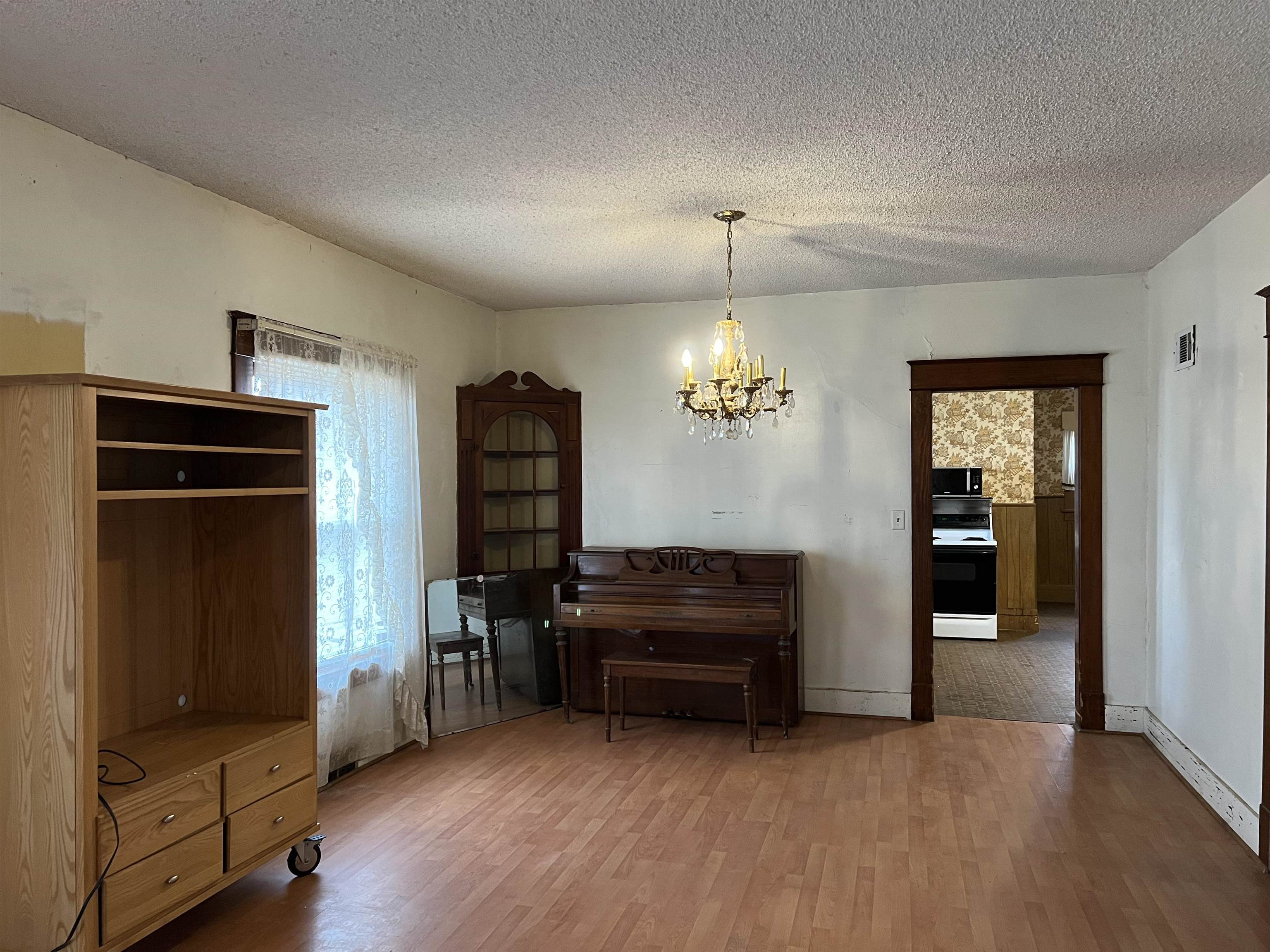 438 West 5th Street Florence, KS 66851 - Photo 12 of 35