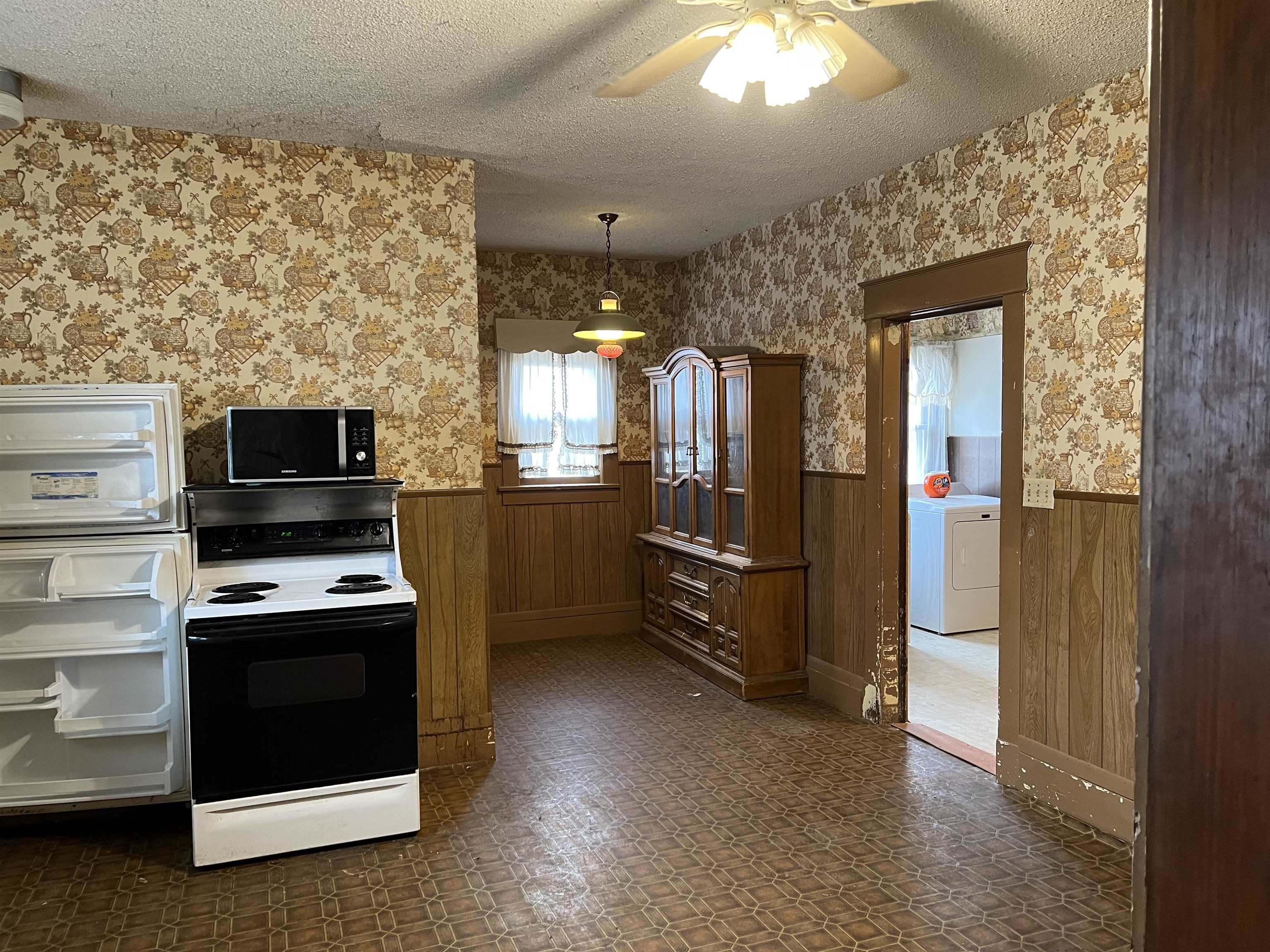 438 West 5th Street Florence, KS 66851 - Photo 15 of 35