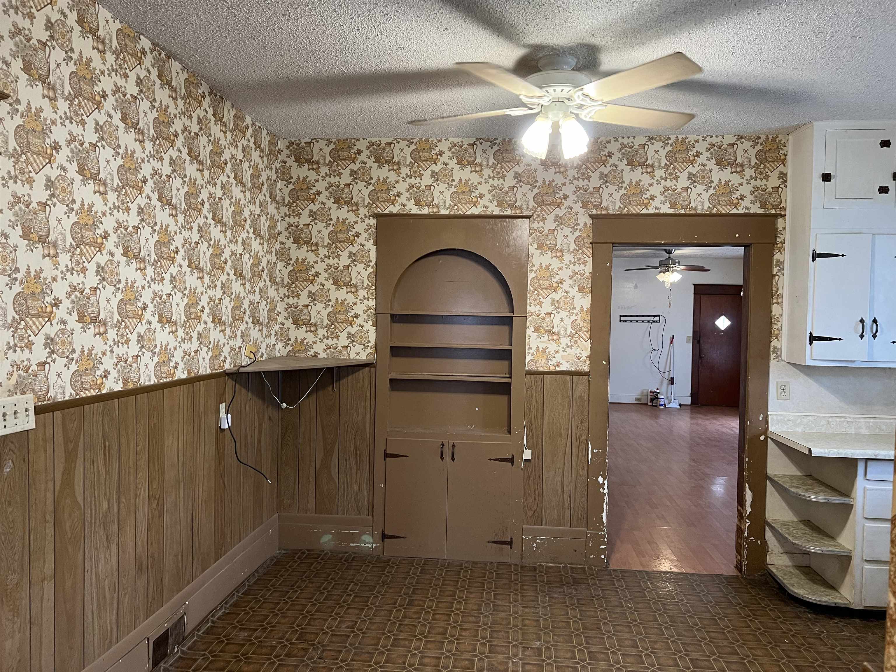 438 West 5th Street Florence, KS 66851 - Photo 17 of 35