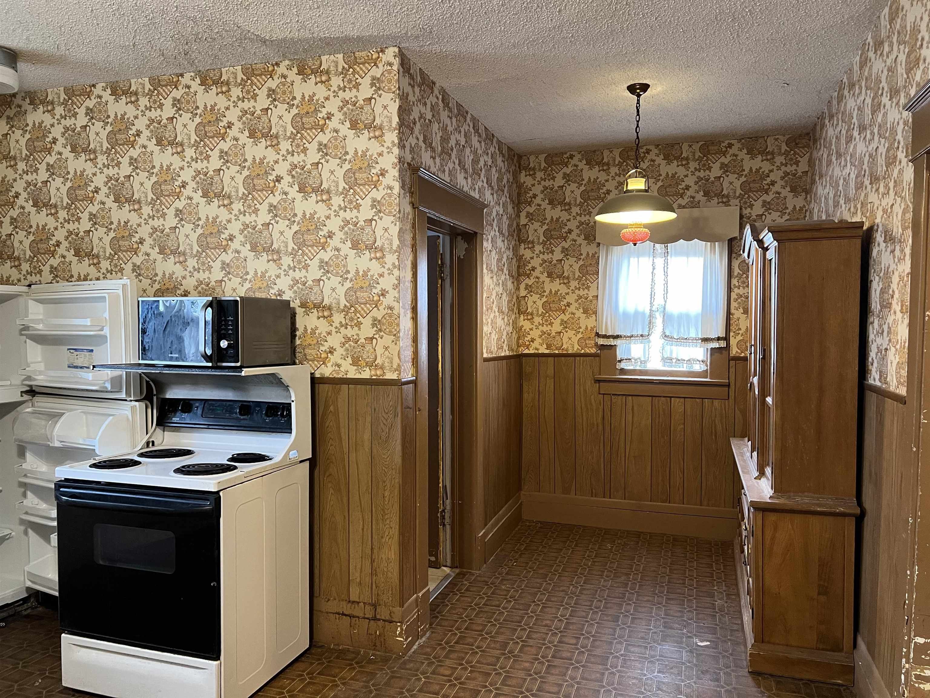 438 West 5th Street Florence, KS 66851 - Photo 19 of 35