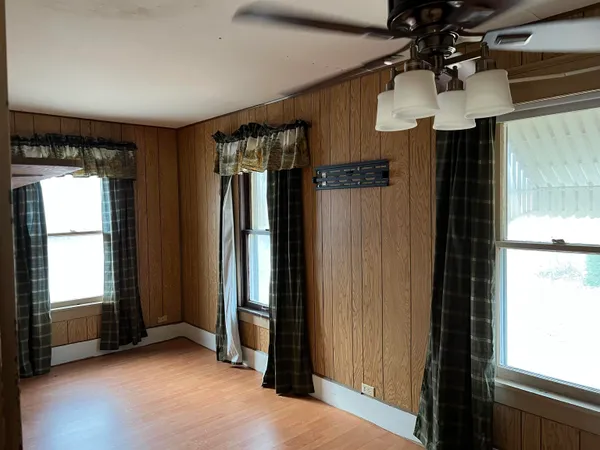 $40,000 | 438 West 5th Street, Florence, KS 66851