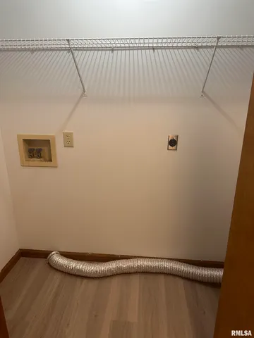 $1,500 | 3130 Cascade Drive, Springfield, IL 62704