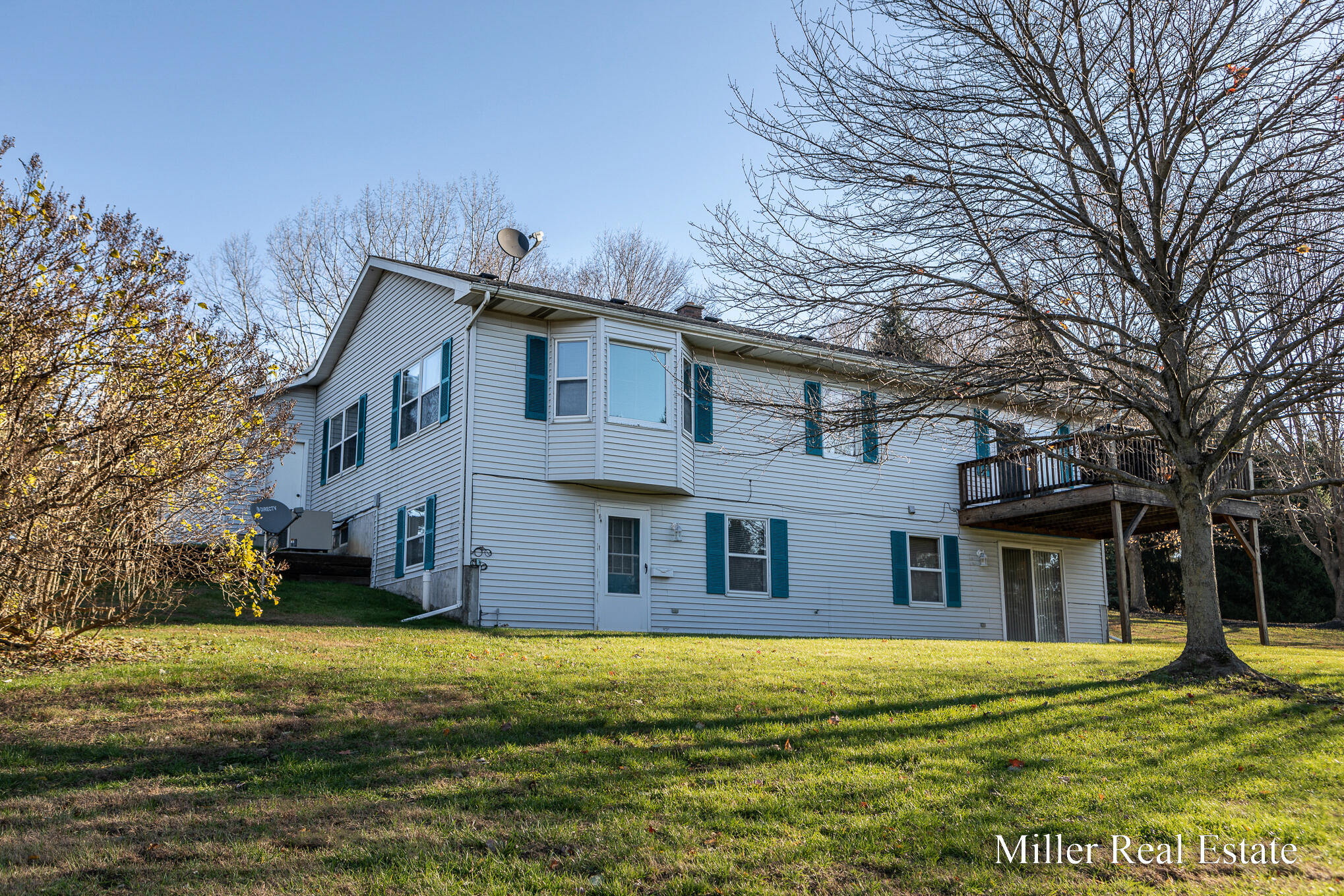12200 Gackler Rd-019