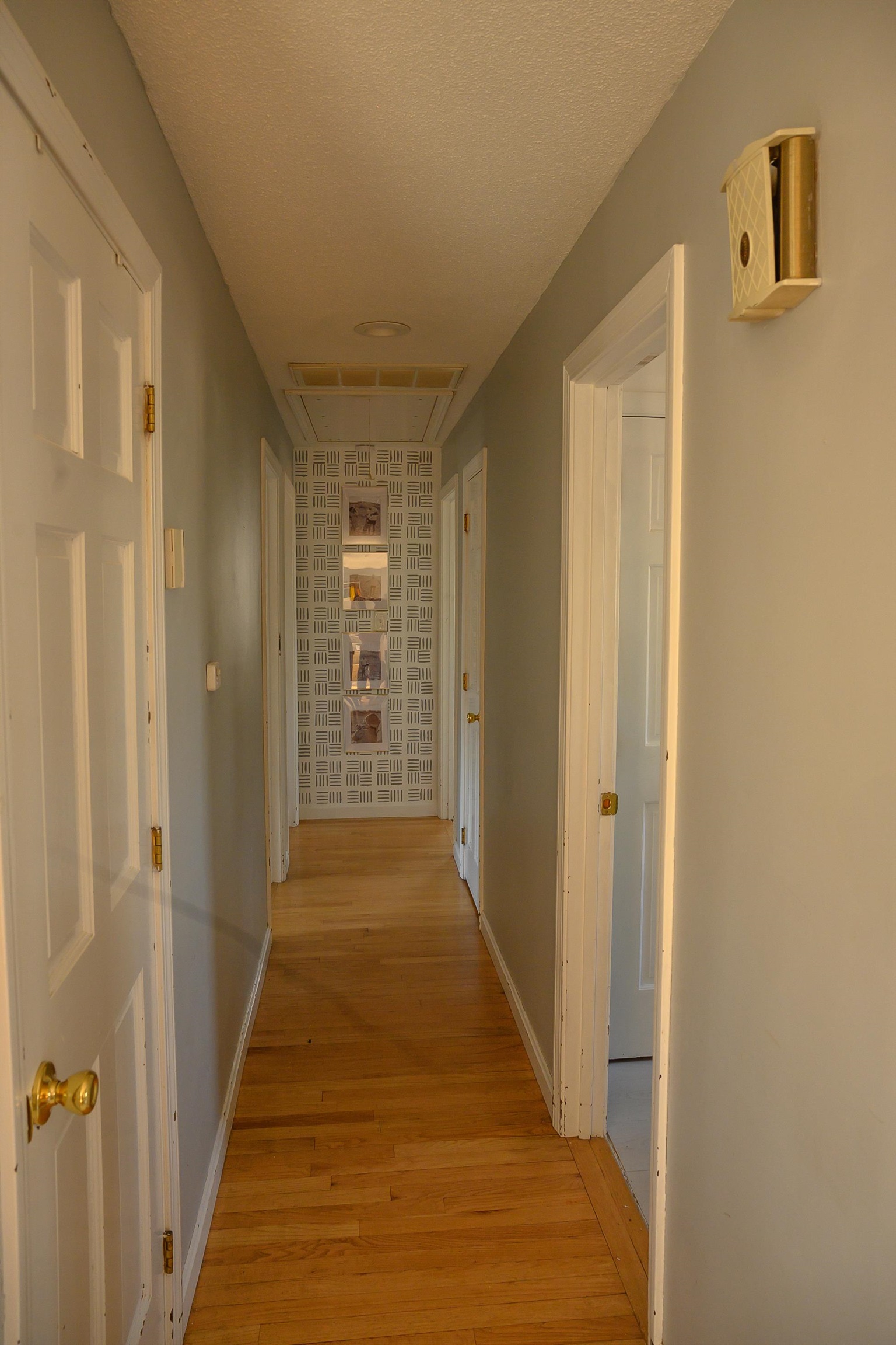 136 Lowell Road Salem, NH 03079 - Photo 6 of 16