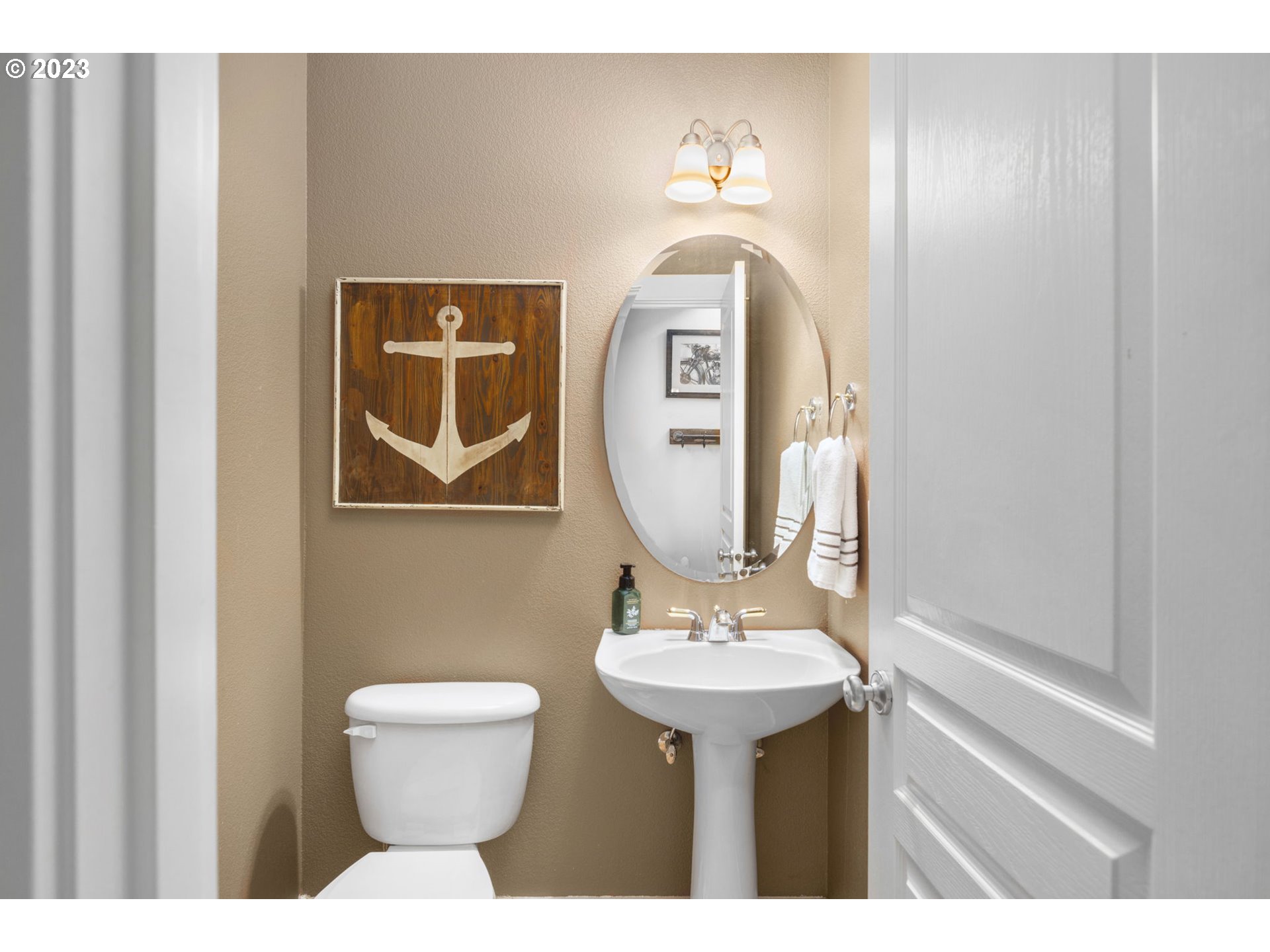 14740 Southwest Redbud Way Beaverton, OR 97007 - Photo 14 of 27 Partial Bath