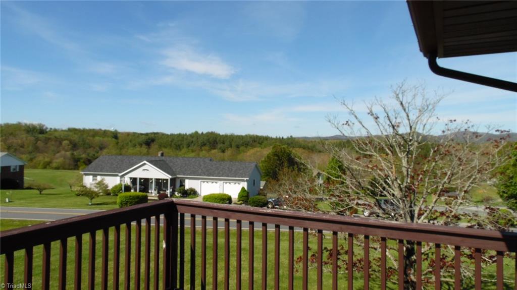 22 River Bend Road Sparta, NC 28675 - Photo 21 of 26 Gallery Image 21