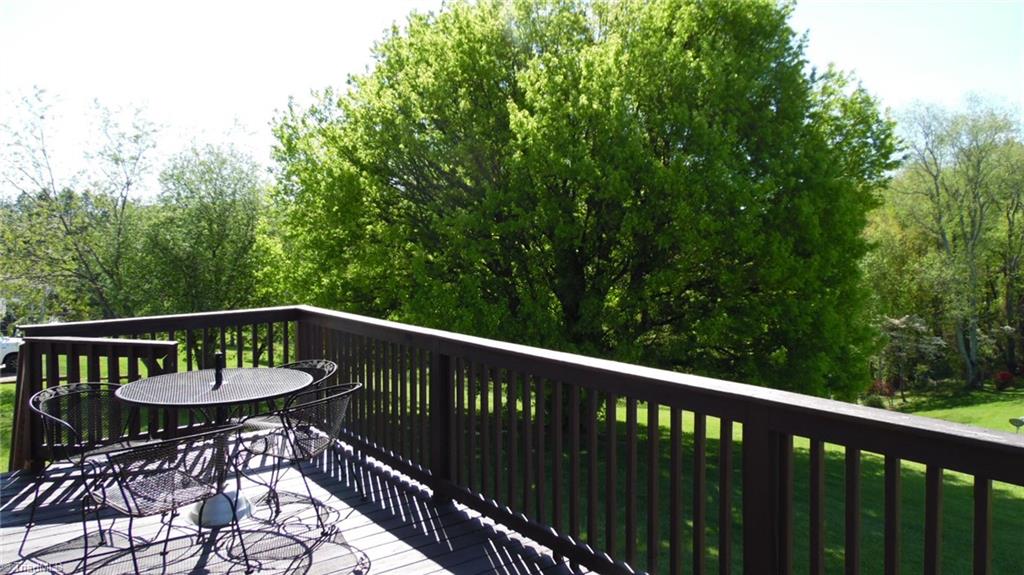 22 River Bend Road Sparta, NC 28675 - Photo 22 of 26 Gallery Image 22