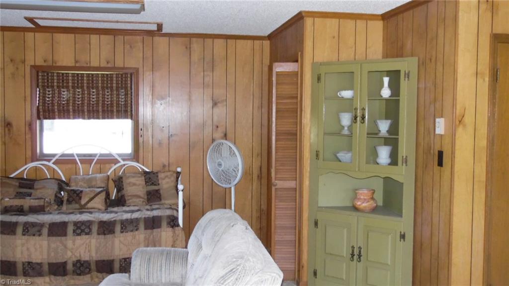 22 River Bend Road Sparta, NC 28675 - Photo 8 of 26 Gallery Image 8