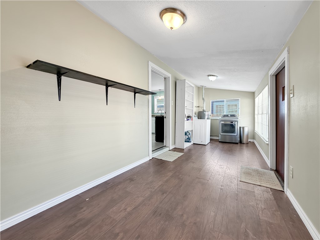 402 Southern Street Corpus Christi, TX 78404 - Photo 20 of 40