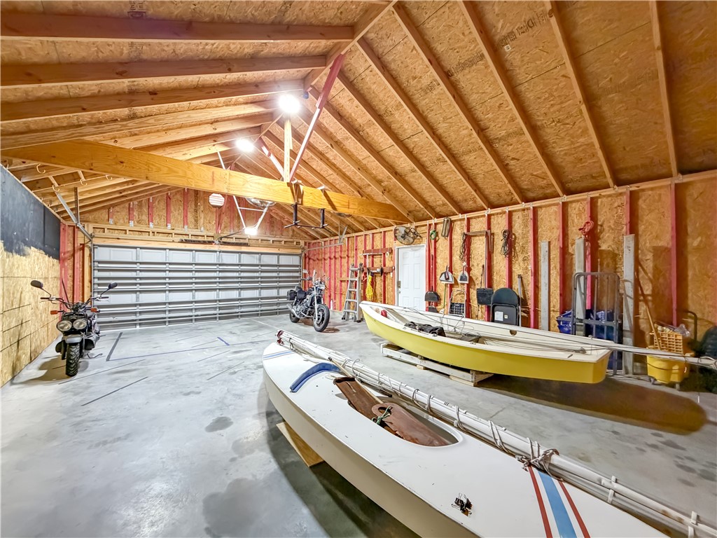 402 Southern Street Corpus Christi, TX 78404 - Photo 7 of 40