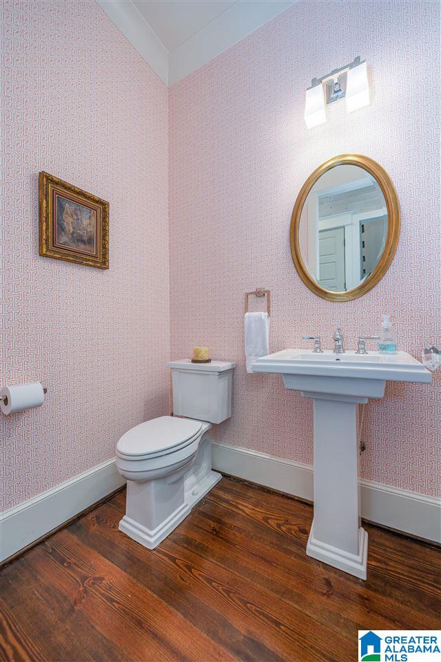 1749 Wellington Road Birmingham, AL 35209 - Photo 35 of 50