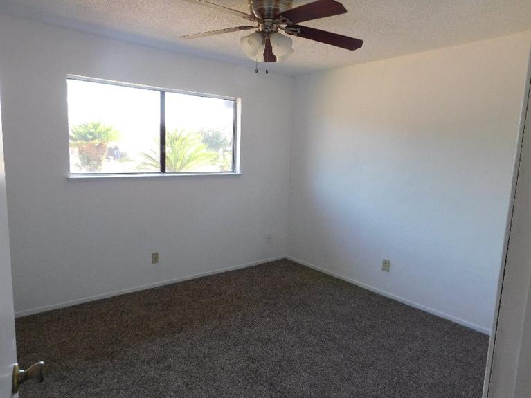 1171 North Steven Avenue Reedley, CA 93654 - Photo 12 of 22 Gallery Image 12