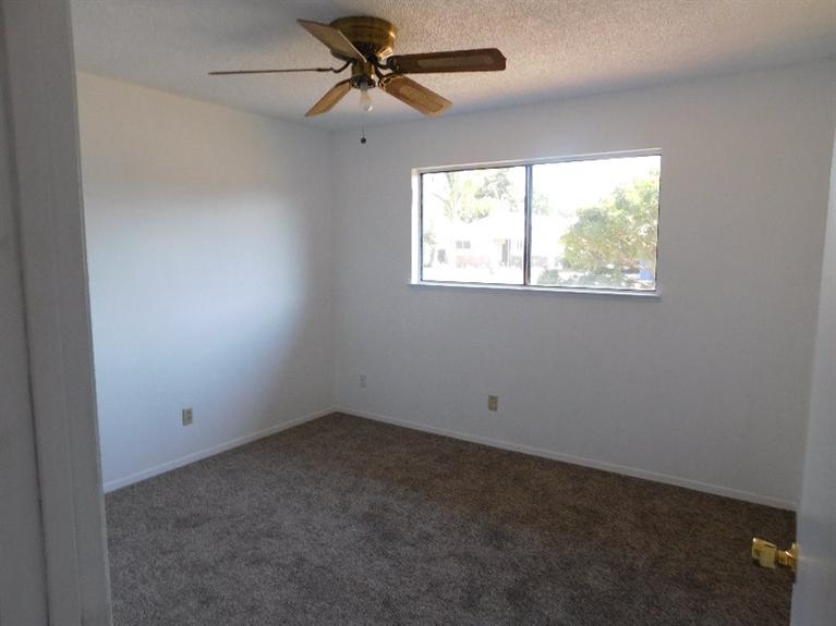 1171 North Steven Avenue Reedley, CA 93654 - Photo 13 of 22 Gallery Image 13