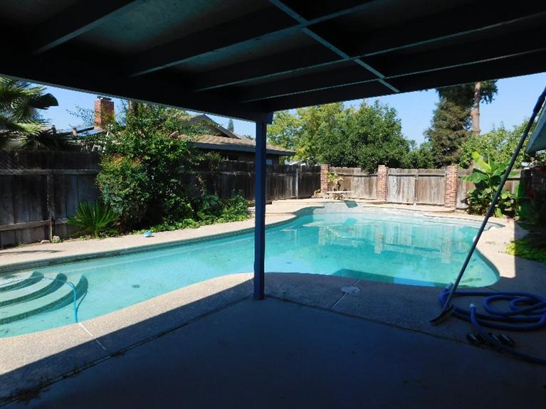 1171 North Steven Avenue Reedley, CA 93654 - Photo 17 of 22 Gallery Image 17