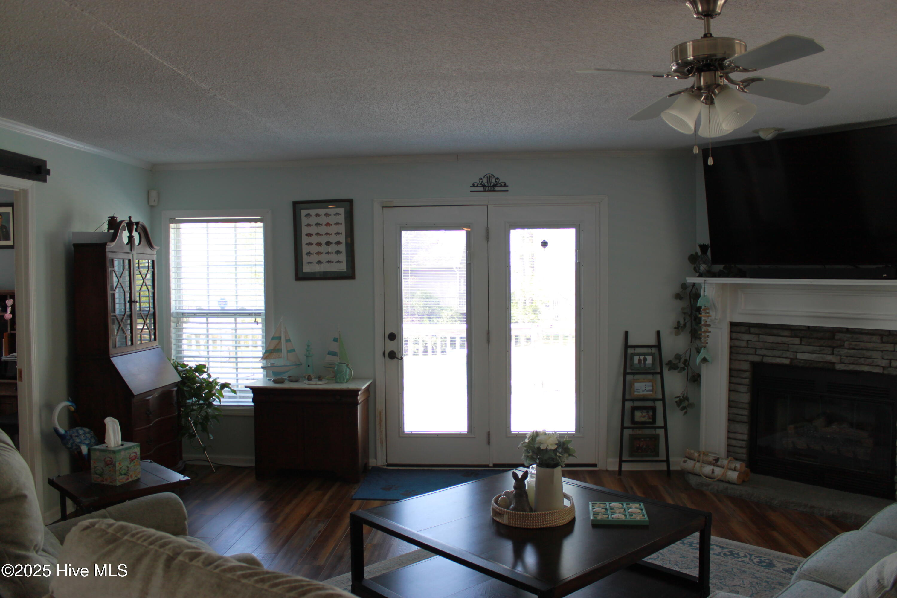 383 Old Beach House Road Columbia, NC 27925 - Photo 10 of 72 2025-04-07 03.55.36