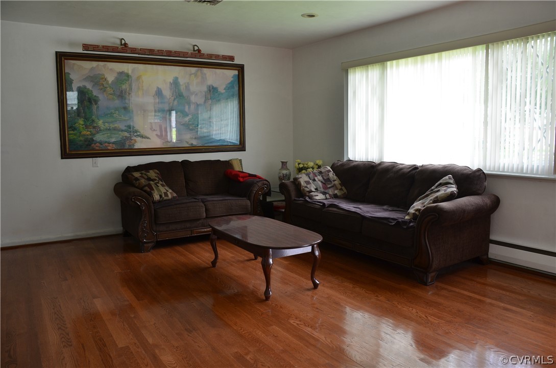 7404 Oak Ridge Street Henrico, VA 23294 - Photo 8 of 29 Gallery Image 8