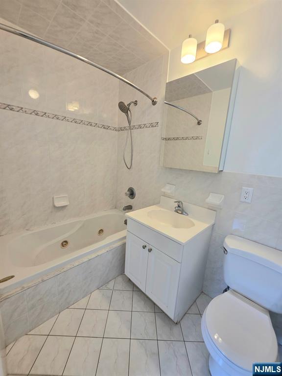 560 Studio Road, Unit 2 Ridgefield, NJ 07657 - Photo 13 of 13