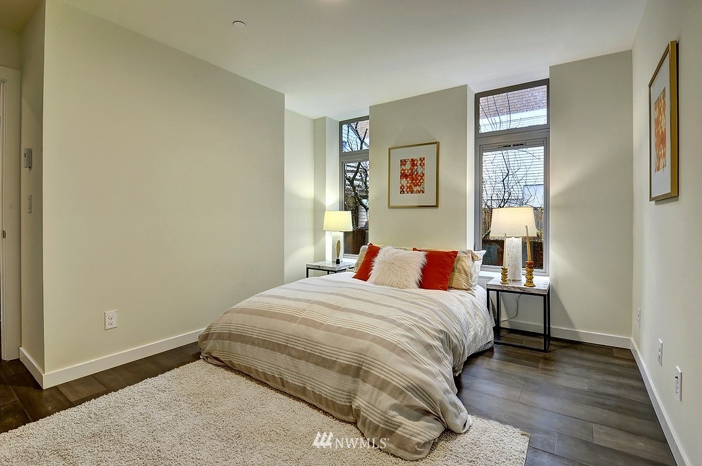 1706 Alki Avenue Southwest, Unit B Seattle, WA 98116 - Photo 11 of 12