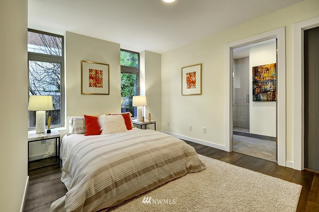 1706 Alki Avenue Southwest, Unit B Seattle, WA 98116 - Photo 9 of 12
