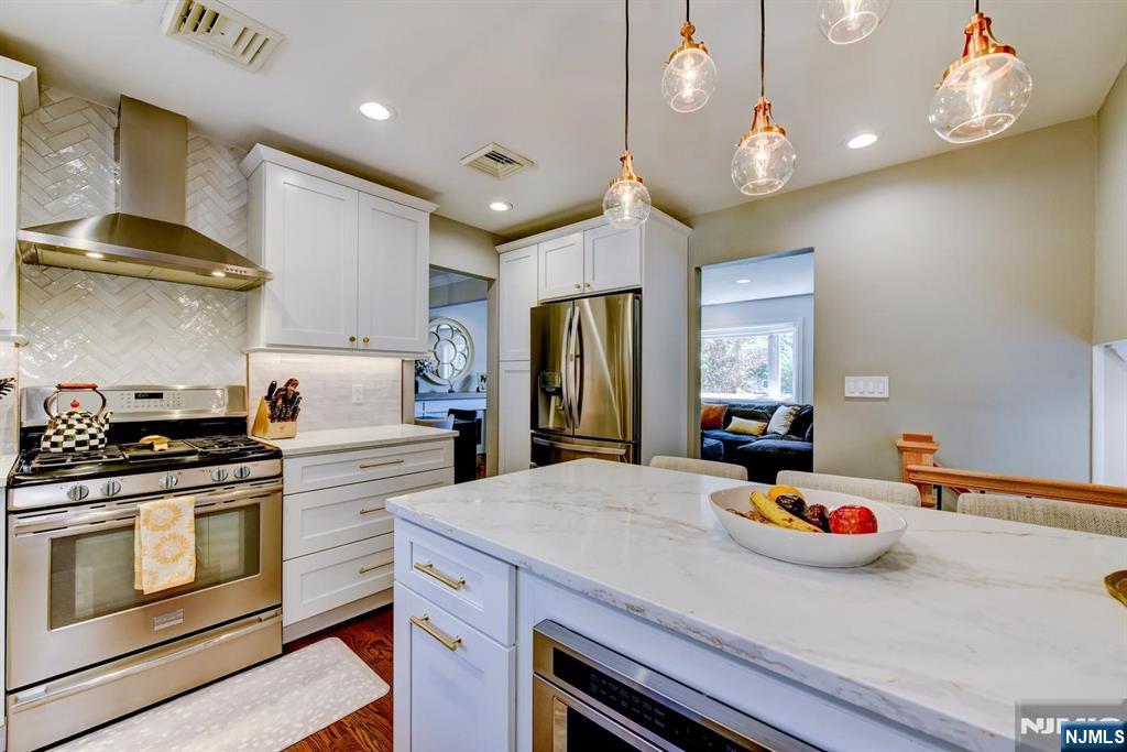 11 Carlisle Road Wayne, NJ 07470 - Photo 28 of 50