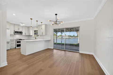 $399,900 | 6497 Cape Hatteras Way Northeast, Unit 3, St. Petersburg, FL 33702