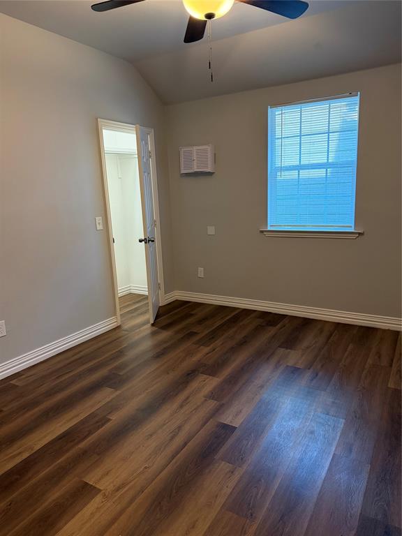106 West Hull Street, Unit 102 Denison, TX 75021 - Photo 9 of 10
