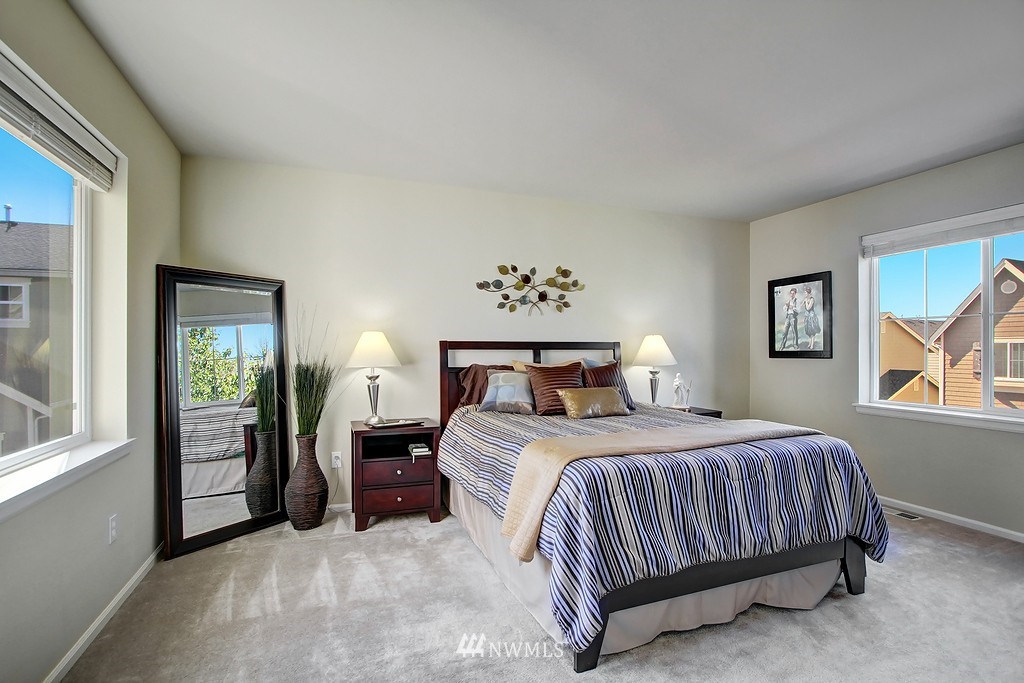 3818 183rd Place Southeast Bothell, WA 98012 - Photo 9 of 18 Gallery Image 9