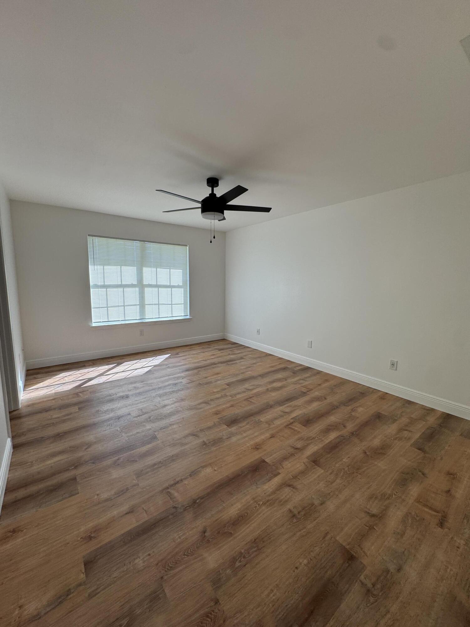 1236 Gabrielle Drive Crestview, FL 32536 - Photo 13 of 26 1236 Gabrielle Dr