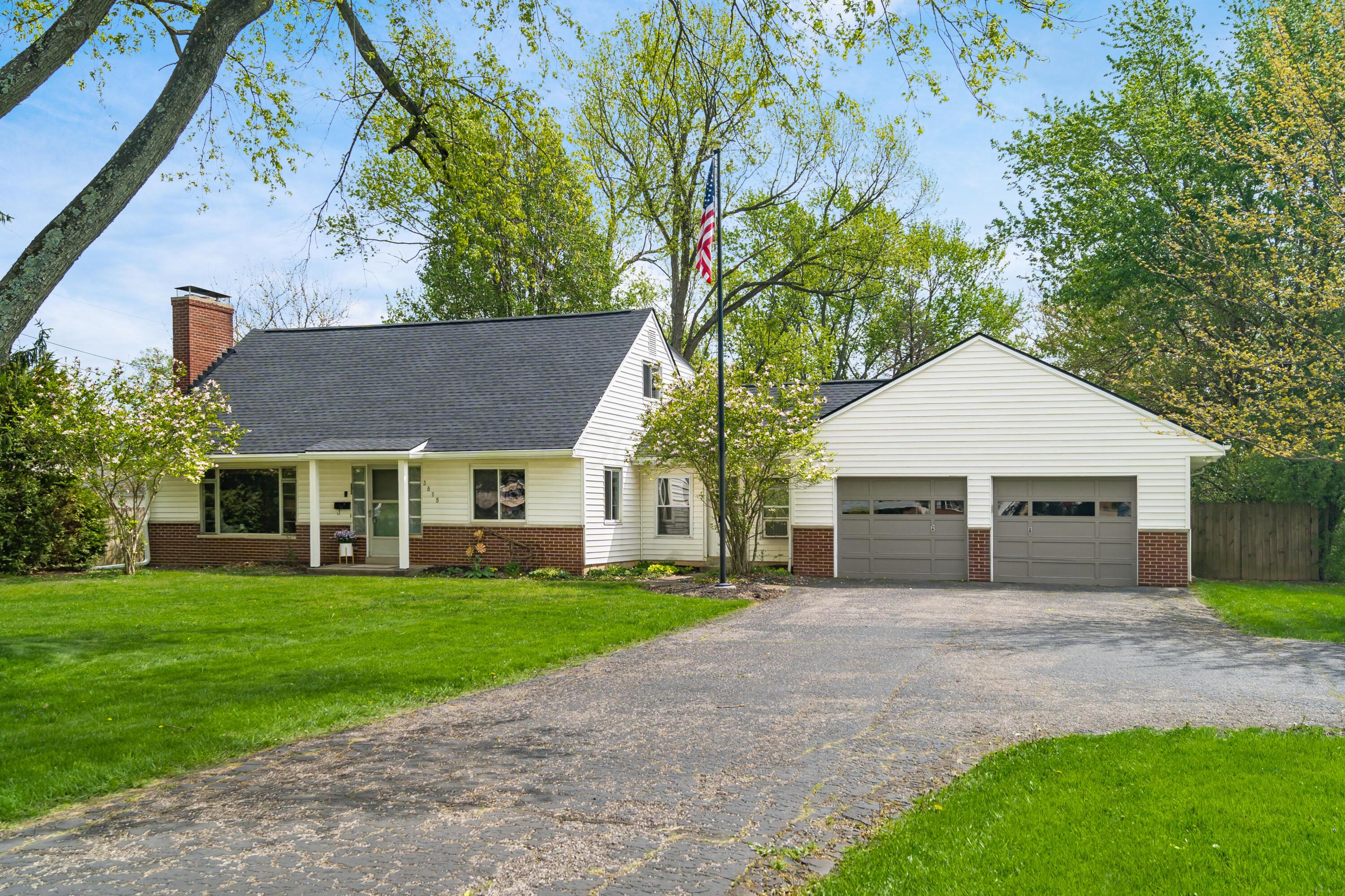 3615 Dempsey Road Westerville, OH 43081 - Photo 2 of 41 Extra long driveway for ample parking
