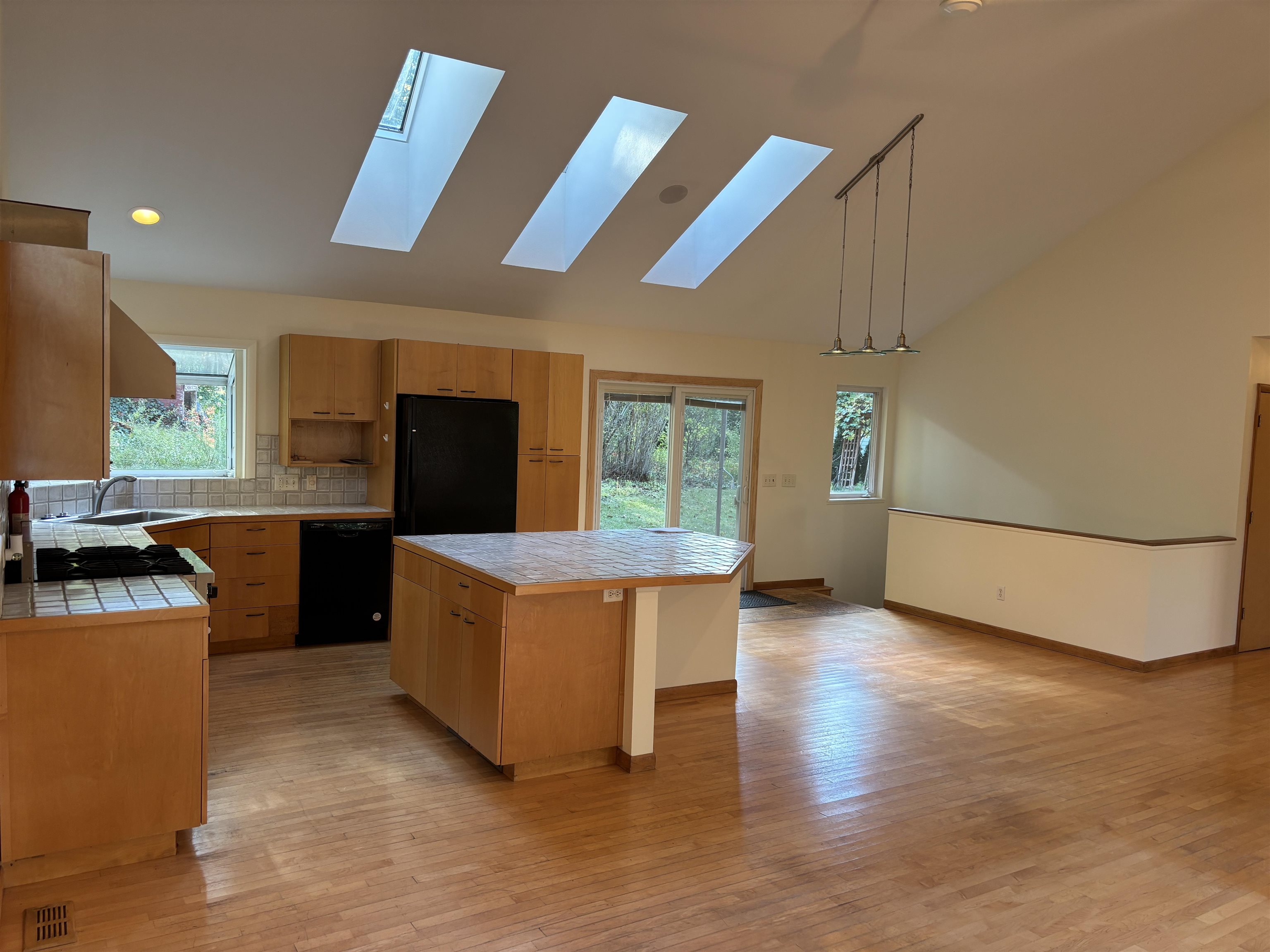 6232 Center Road Traverse City, MI 49686 - Photo 7 of 31 Gallery Image 7