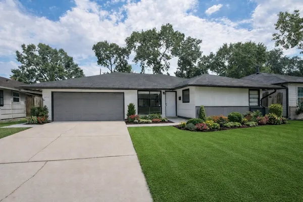 $2,500 | 5330 Windswept Lane, Houston, TX 77056